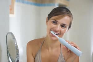 Which Is Better: An Electric or a Manual Toothbrush?